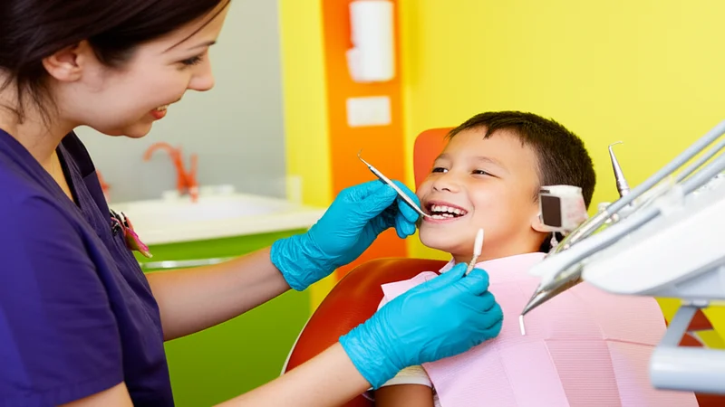 When to Take Your Child to the Dentist — Miami Guide